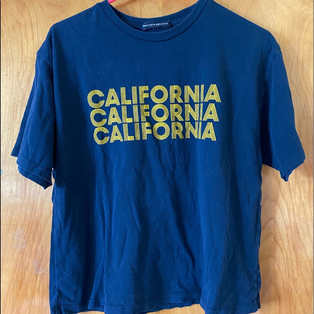 Brandy Melville California short sleeve top